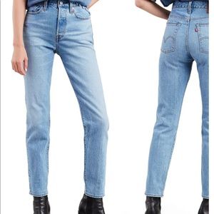 LEVI'S Wedgie Icon Fit High Waist Ankle Jeans